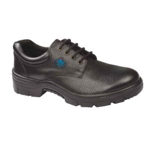 Bata Endura Low Ankle Fiber Toe Shoes